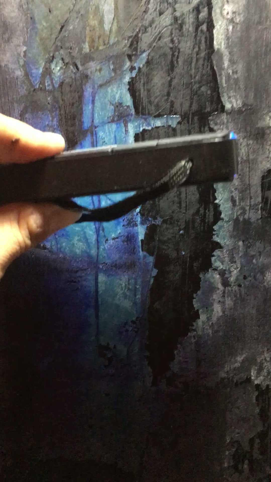 Œuvre Diamant noir 2019 — Découverte de la singularité caché, le pas-sage menant derrire le miroir d'Alice 